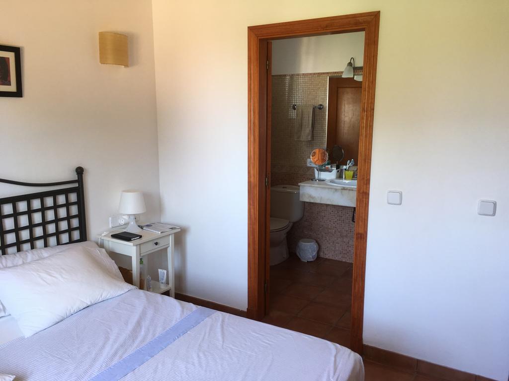 Villa Violeta Cala'N Blanes  Екстериор снимка